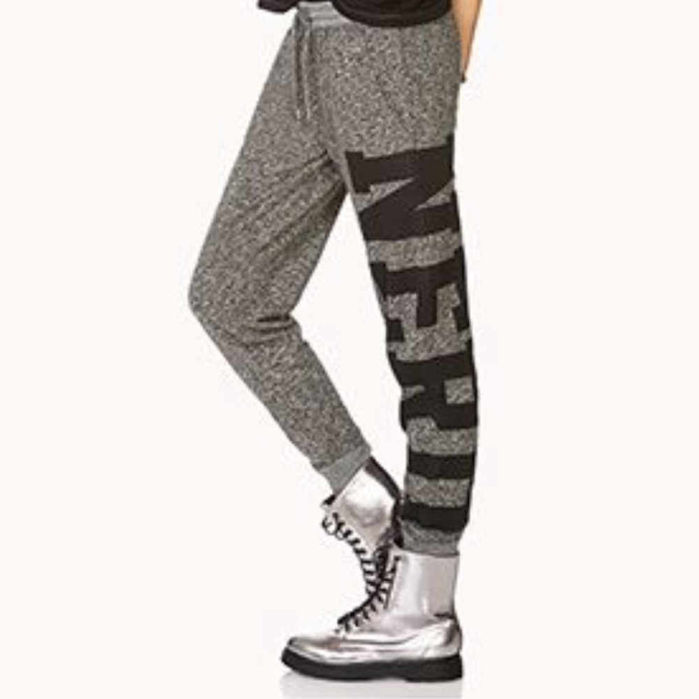 Forever 21’s Grey sweatpants